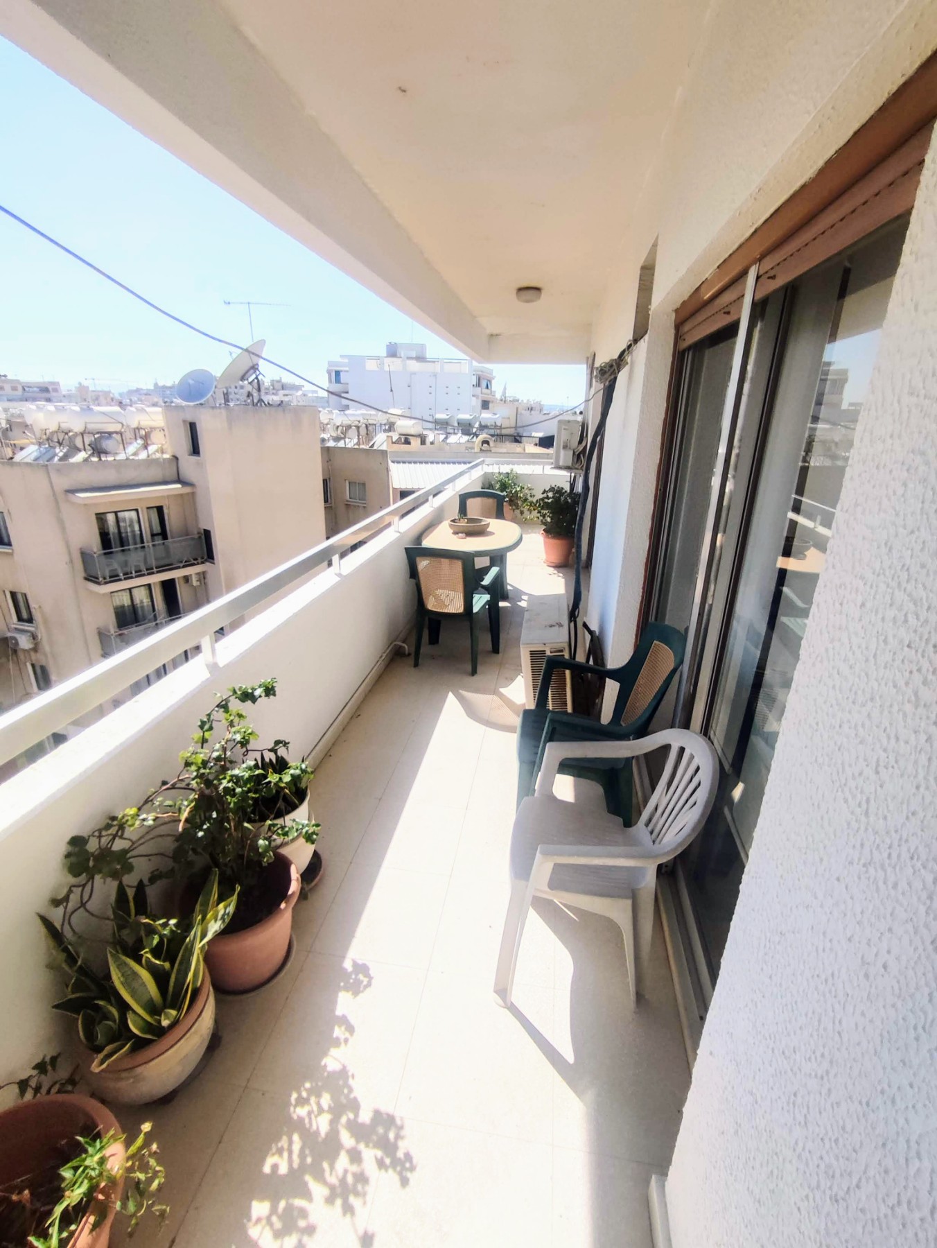 apartment-for-sale-near-finikoudes-CY2334