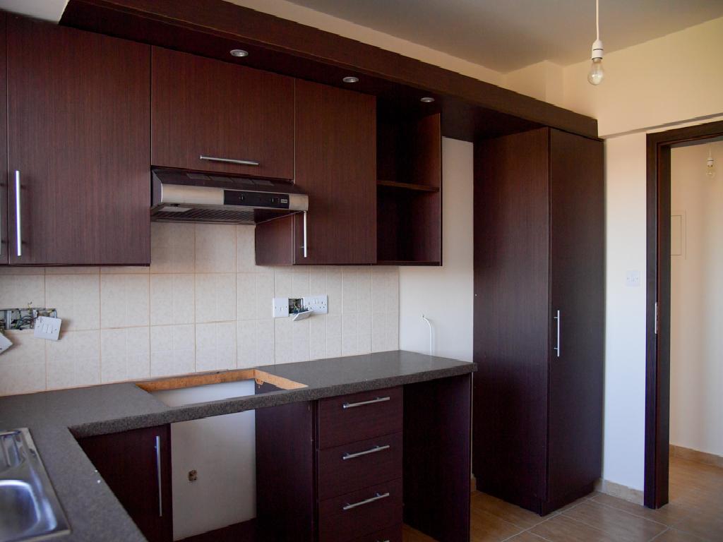 two-bedroom-apartment-for-sale-in-perivolia-CY2312