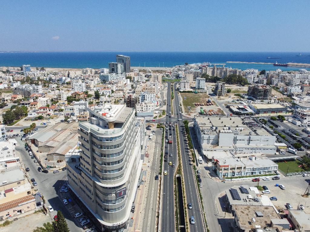 commercial-building-for-sale-in-larnaca-CY2290