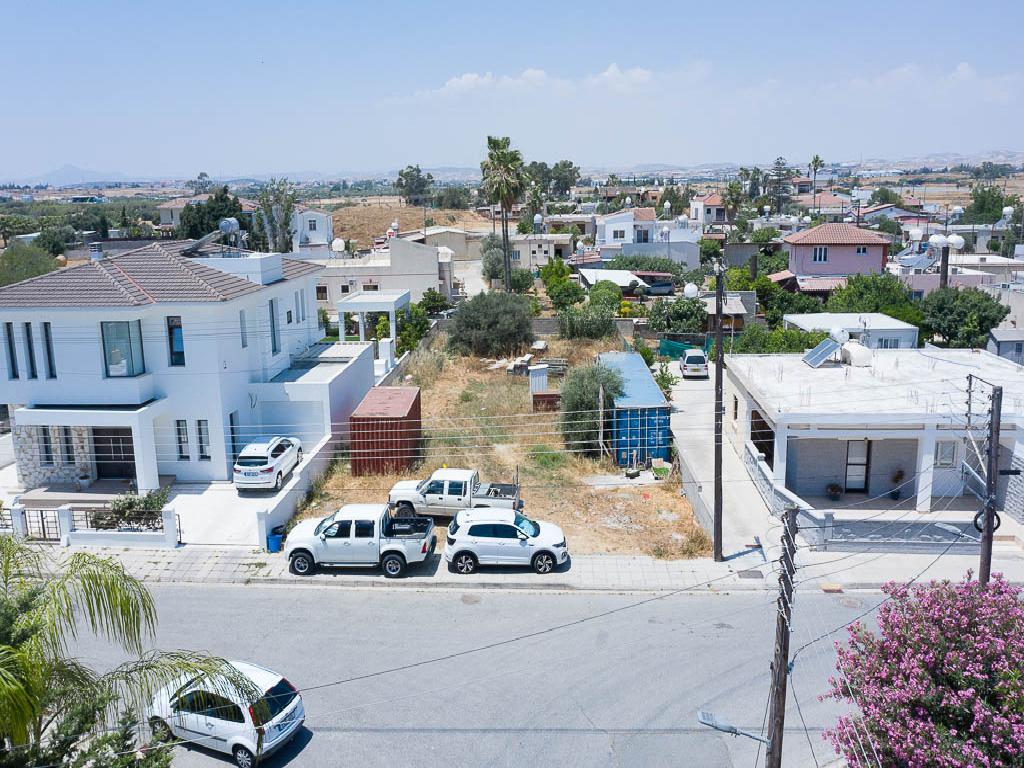 residential-plot-for-sale-in-livadia-CY2118