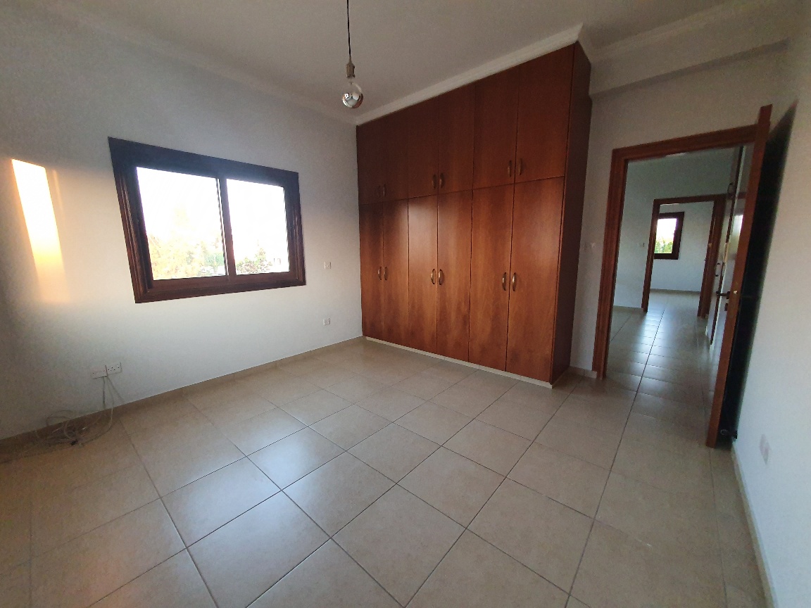 amazing-house-for-sale-in-dekelia-raod-CY2011