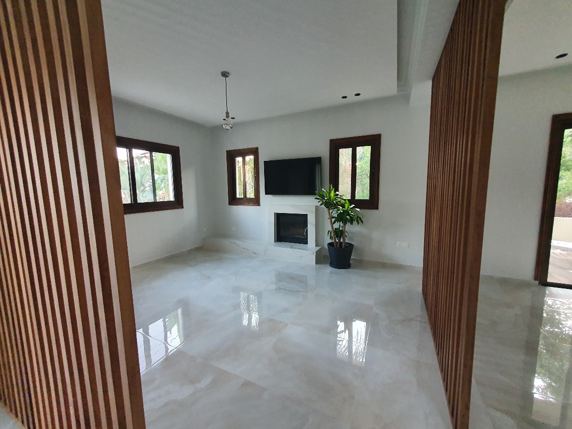 amazing-house-for-sale-in-dekelia-raod-CY2011