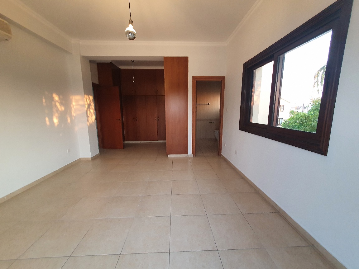 house-for-sale-in-dekelia-road-CY1989