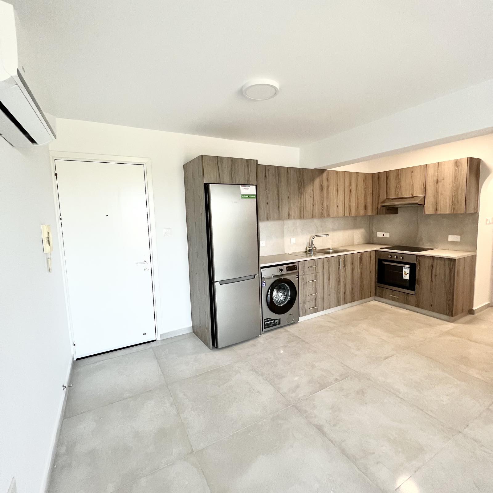 flat-for-sale-in-oroklini-CY1928