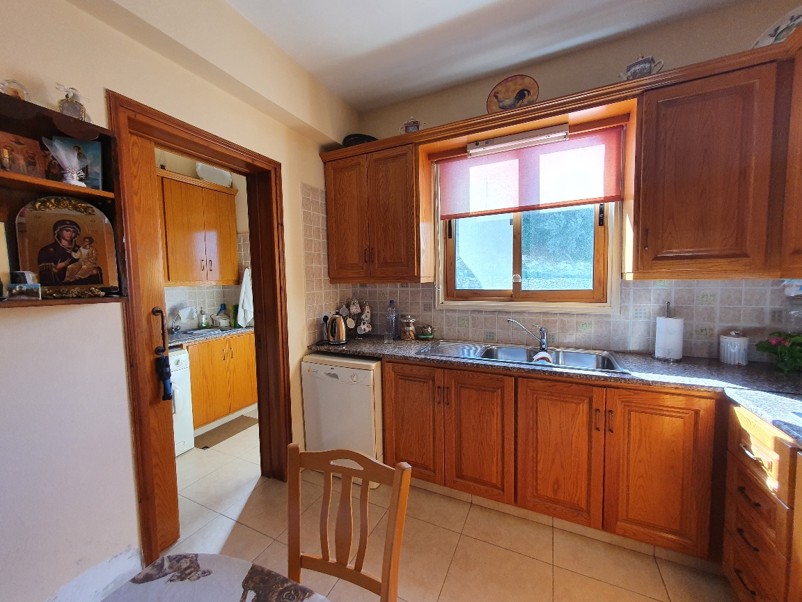 house-for-sale-in-vavla-CY1923