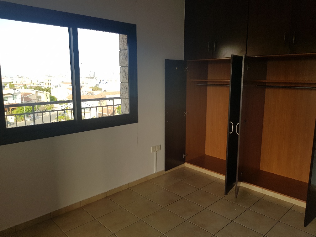 two-bedroos-flat-for-rent-CY1906