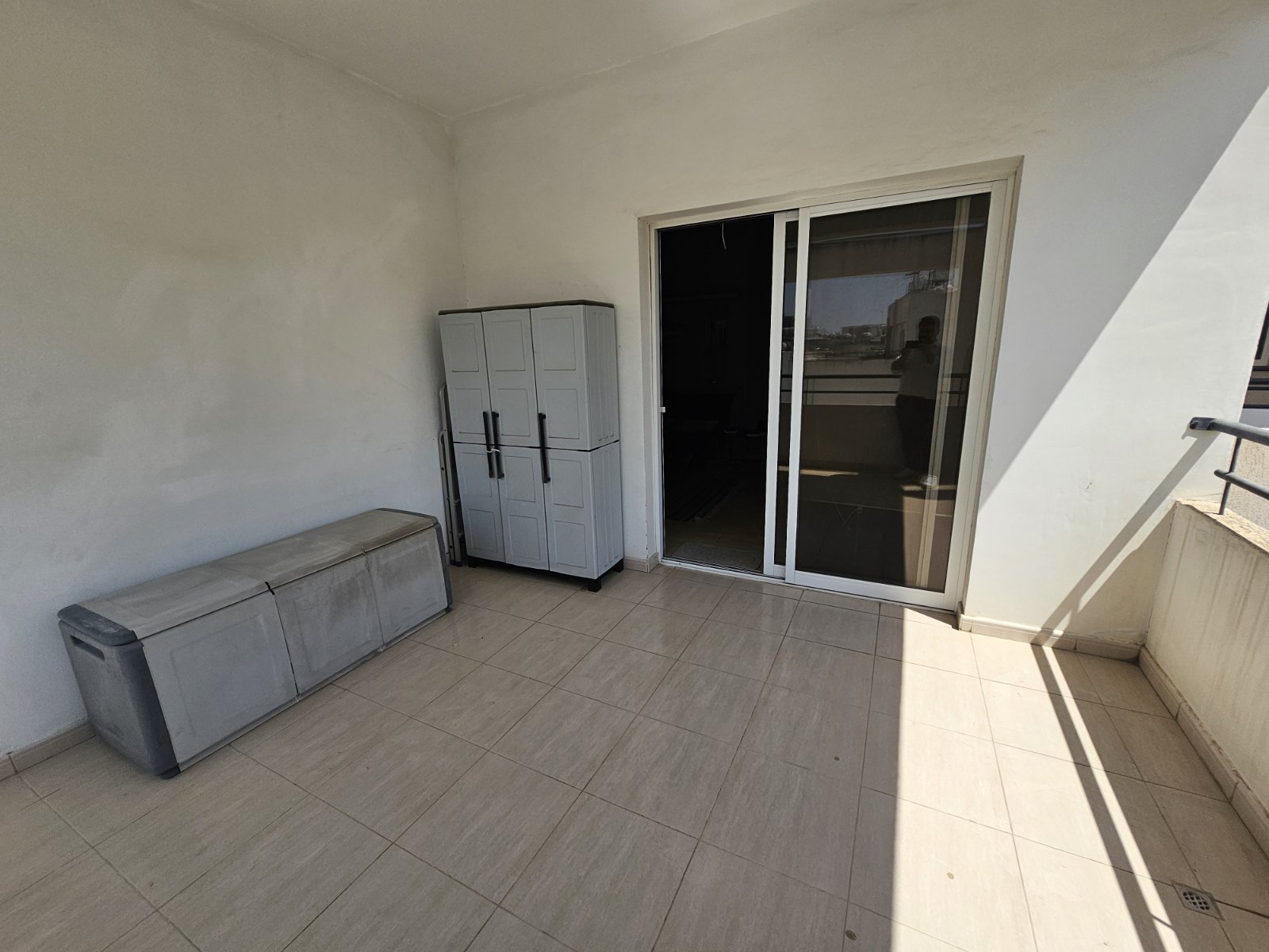 one-bedroom-flat-for-sale-in-the-cetre-CY2463