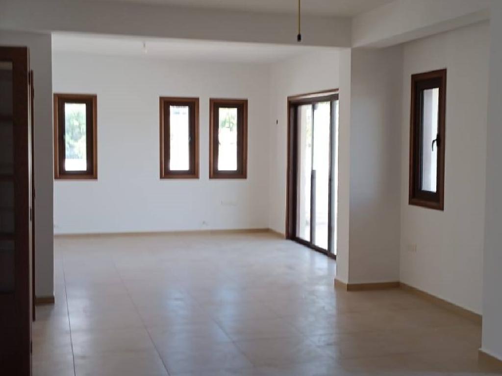 detached-split-level-house-for-sale-in-anafodia-CY2513